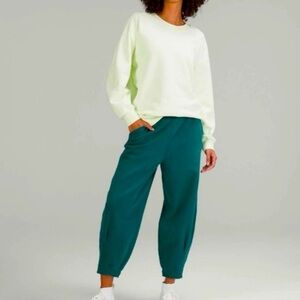 Lululemon Perfectly Oversized Crew Elixir (mint) Size 4